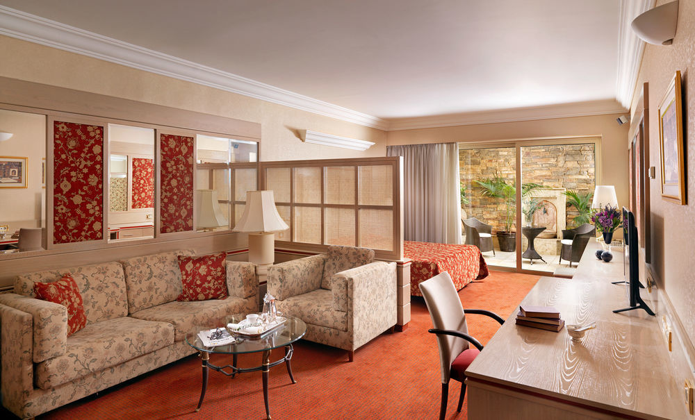 Holiday Suites Athen Eksteriør billede