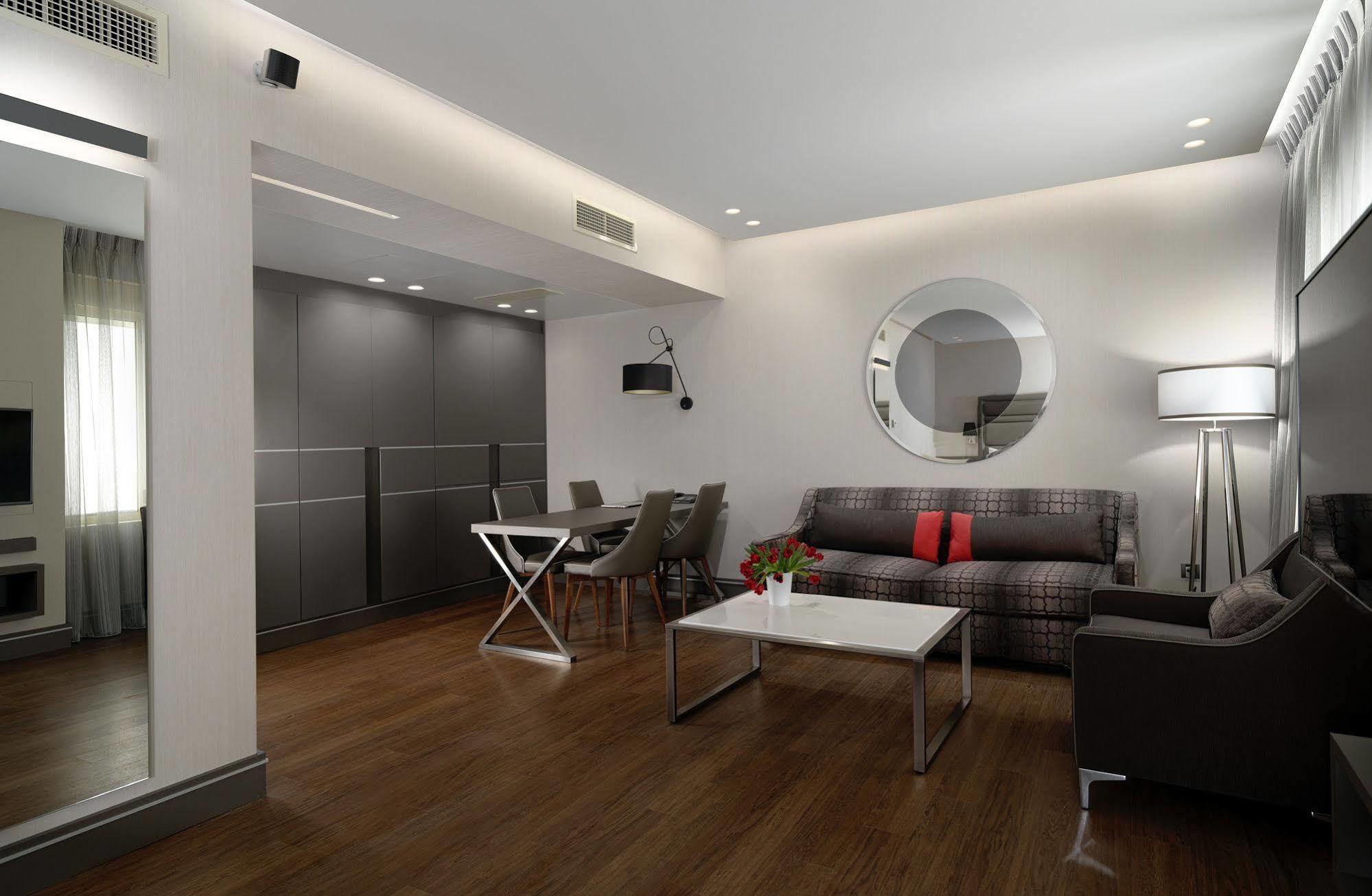 Holiday Suites Athen Eksteriør billede