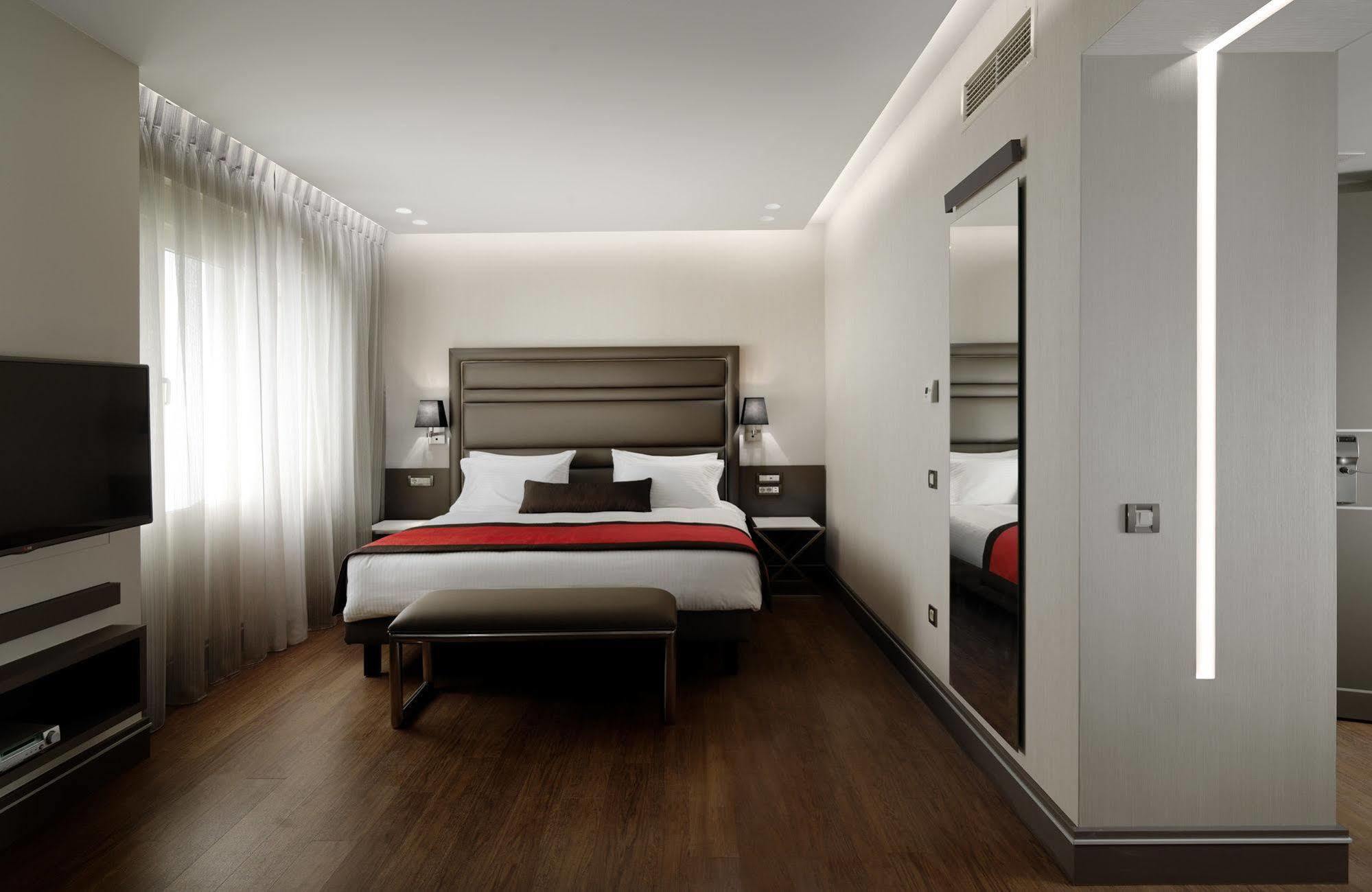 Holiday Suites Athen Eksteriør billede